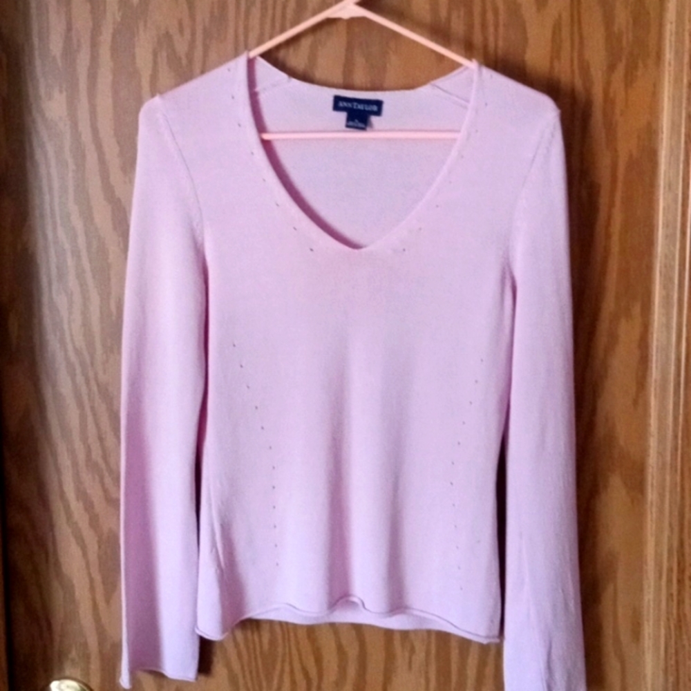 Ann Taylor Light Pink V-Neck Sweater